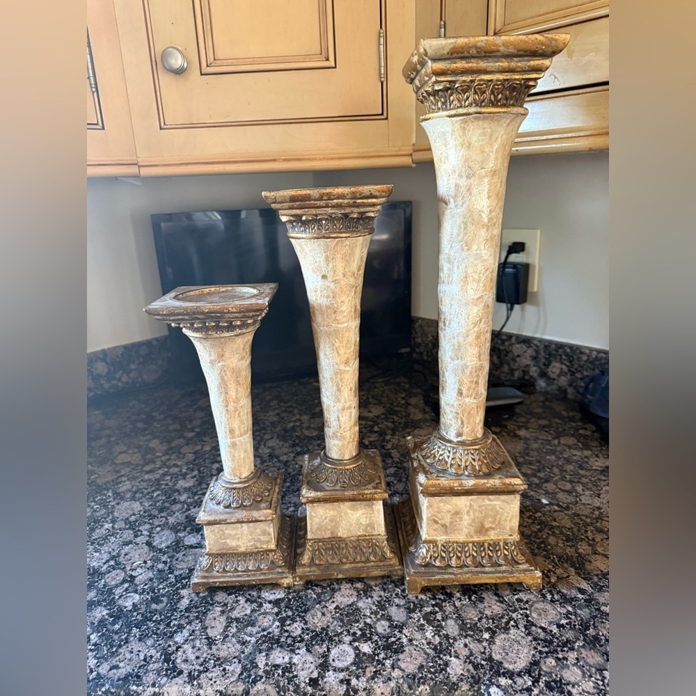 Pedestals replica of antique pedestals excellent condition never used - Picture 6 of 13